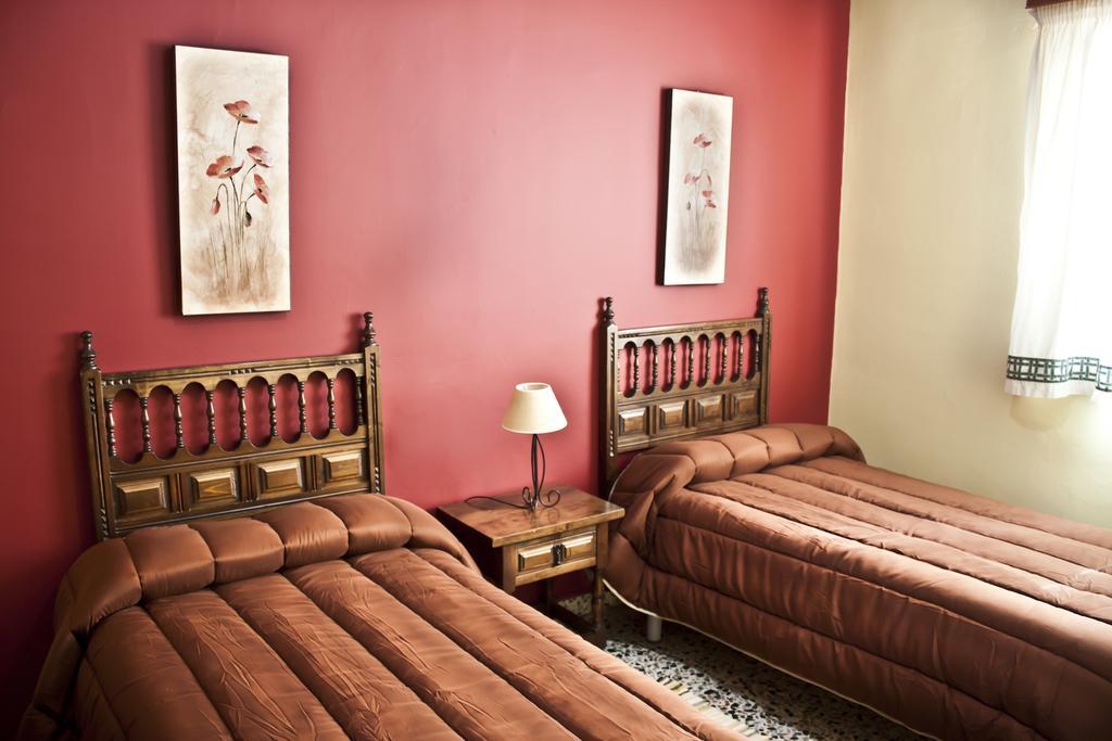 אורגיווה Cortijo Puerta Casas Rurales חדר תמונה